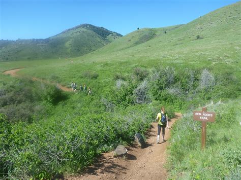 Hiking the Rockies ... and Beyond: Matthew Winters Park- Red Rocks ...