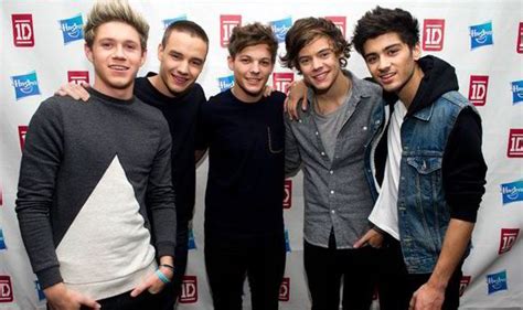 One Direction First Tour 的图像结果