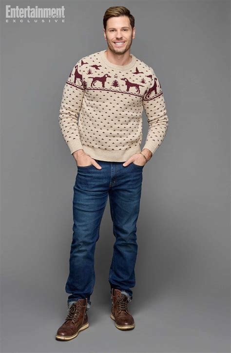 'Finding Mr. Christmas' season 2 cast: Meet the men competing to be a ...