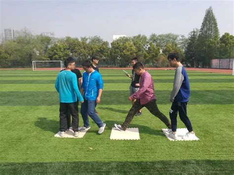 我校成功举办2018年“五四”游园活动-郑州工程技术学院