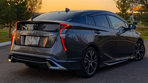 Toyota Prius (50) 1.8 гибридный 2017 | Dark Grey на DRIVE2