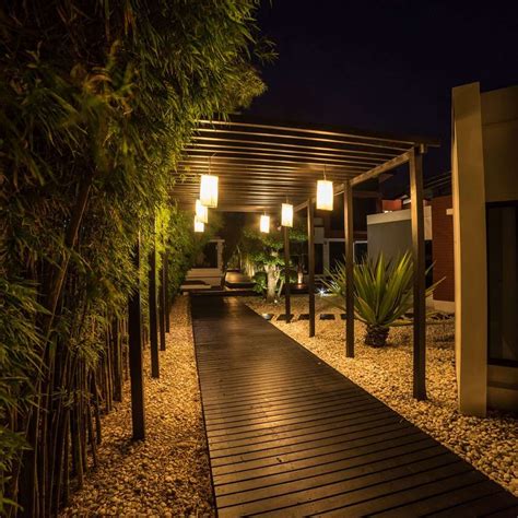 Outdoor String Light Pole - Margie Mae's Lightscapes