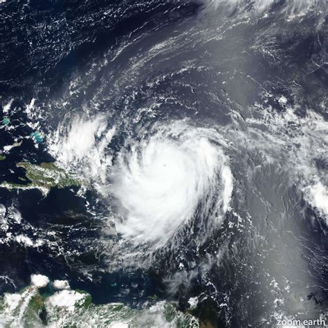 Major Hurricane Erin 2025 | Zoom Earth