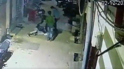 Sudden Death: Meerut boy stops to sneeze while walking with friends ...