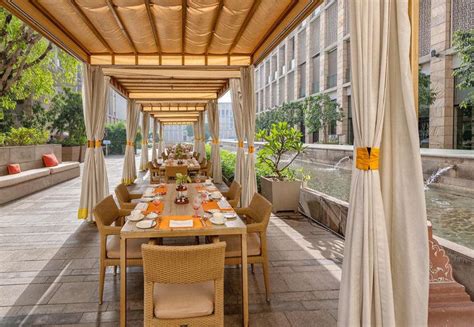 Dining Out In Delhi: 10 Cool Restaurants To Visit Now | Femina.in