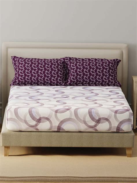 BasicX 100% Cotton 120 TC Purple & White Geometric Double Bedsheet wit