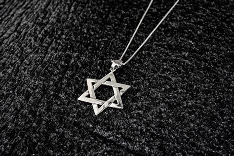 Explore the Symbols of Israel's Culture and History - ISOJ