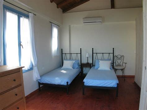 KYPARISSIS BEACH HOUSES (Mistegna) - Ranch Reviews & Photos - Tripadvisor