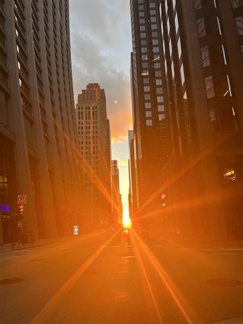 First one I’ve seen : r/chicago