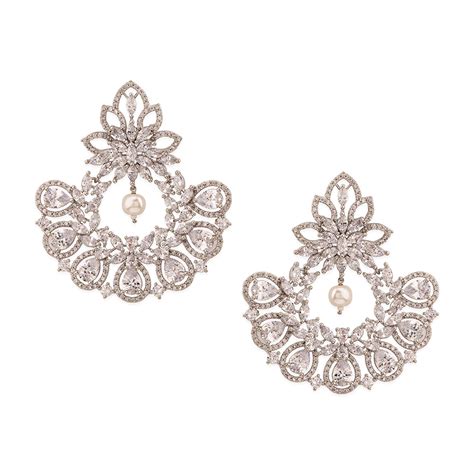 Royal Glittery Necklace Set – VOYLLA