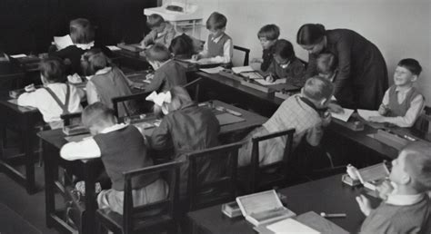 Understanding Competitive Learning in AI