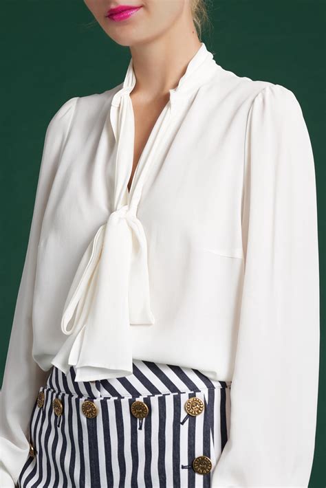 Tie- neck classic blouse - Shop Maison Common