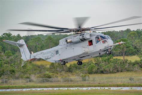 Sikorsky CH-53K King Stallion : Sikorsky
