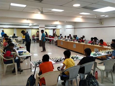 Simultaneous Chess Exhibition with Grandmaster Sethuraman - ChessBase India