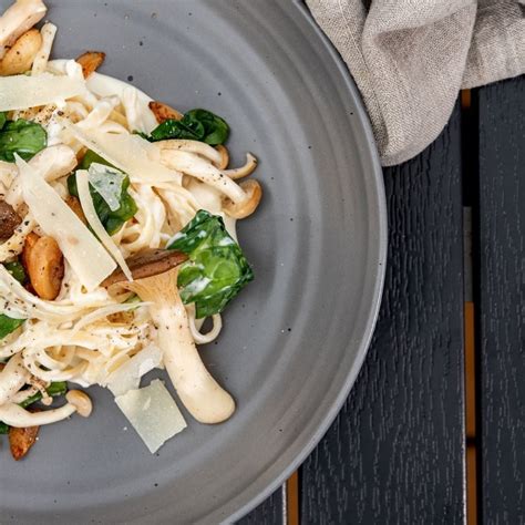 The Attic at Salishan | Oregon Coast Lounge - Lincoln City Restaurants