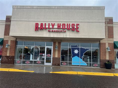 Rally House Riverdale Village | Gophers & Vikings Shop