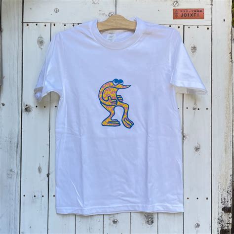 おあげ 復刻 TEE (WHT) XS . シルクスクリーン3色 PINK/YELLOW | DomingoART