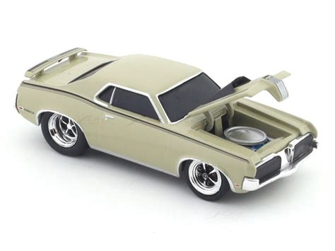 1970 Mercury Cougar Eliminator 1:64 M2 Machines licensed diecast scale ...