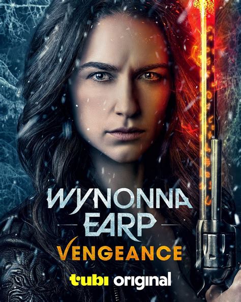 Wynonna Earp: Melanie Scrofano, Tim Rozon Discuss "Vengeance" Return