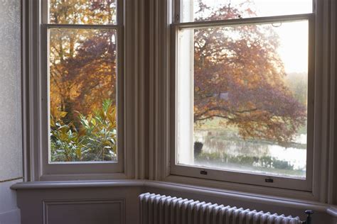 Casement vs. Double-Hung Windows - Know Before You Buy