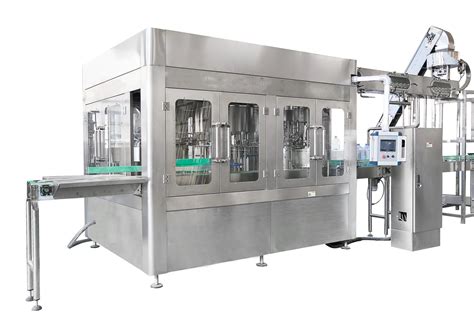 Robots Packing Water Machine 的图像结果