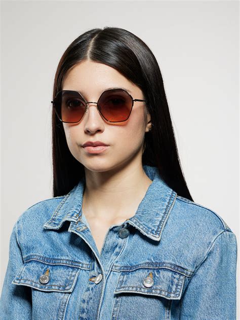 OPIUM Eyewear: Sunglasses, Eyeglasses and Goggles in India