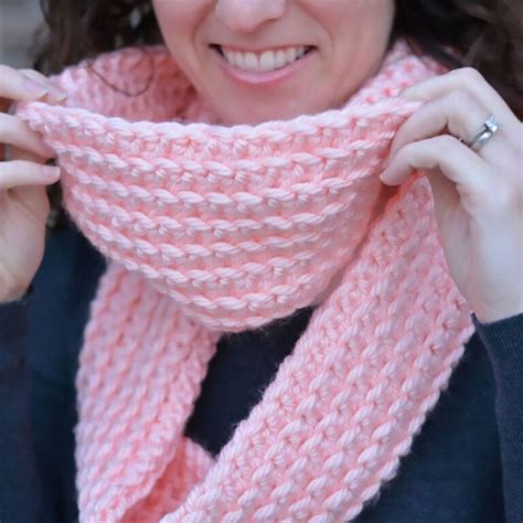 35 Free Patterns For Crochet Scarf • Made From Yarn
