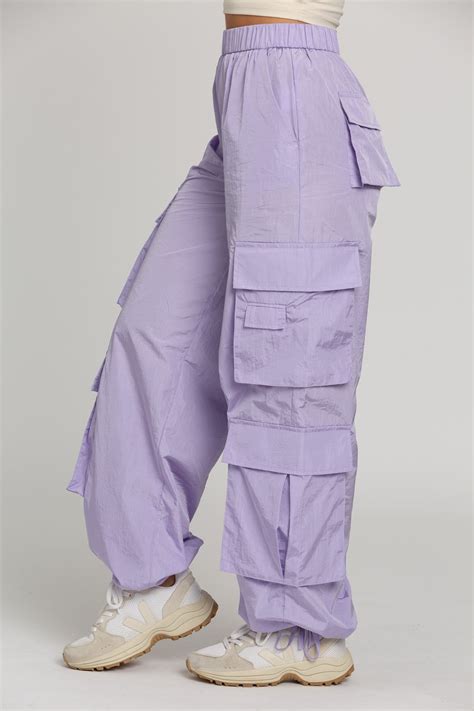 Shiny Purple Cargo Utility Pants | Moda kıyafetler, Giysiler, Moda