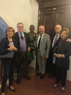 di commercio forlã cesena intitolata a leonida bonavita la sala consiglio della di commercio forlã cesena intitolata a leonida bonavita la sala consiglio della