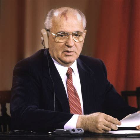 Mijaíl Gorbachov estremeció a Europa y al mundo | Meer