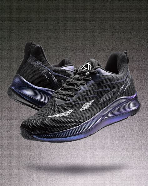 Running Black 的图像结果