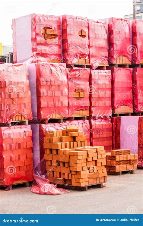 Red Clay Bricks Stacked on Pallets Stock Photo - Image of earthenware ...