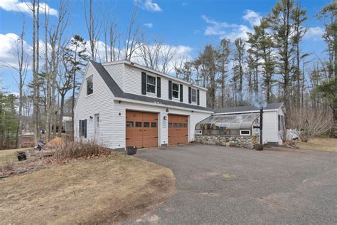 64 Port Rd, Kennebunk, ME 04043 | Homes.com