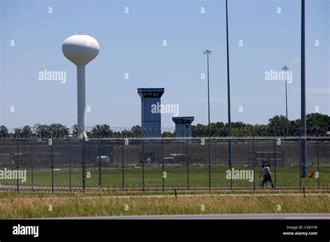 watertower and security watchtowers united states jail big muddy river ...