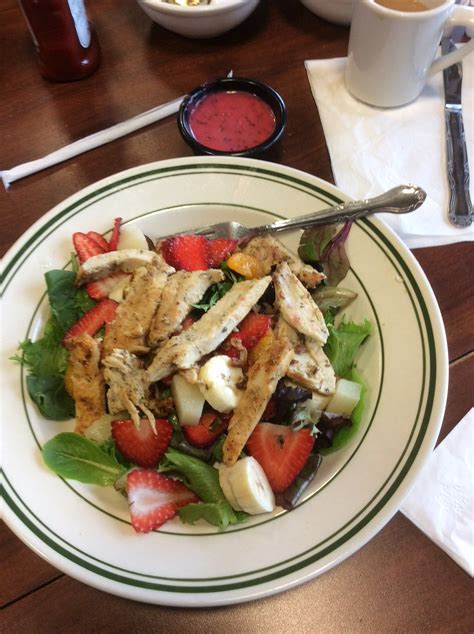 THE 10 BEST Restaurants in Hartland (Updated January 2024)