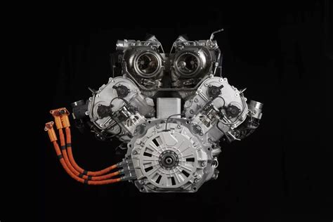 Lamborghini estreia motor V8 4.0 com “red line” às 10.000 rpm | Auto Drive