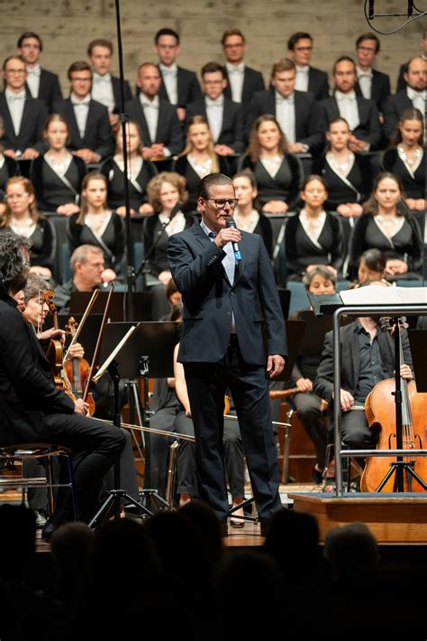 Opening concert with the Audi Young Persons’ Choral Academy | Audi ...