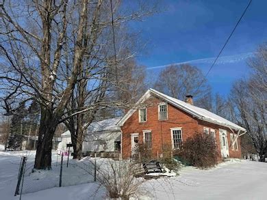 2456 U S 5, Derby, VT 05829 | Homes.com