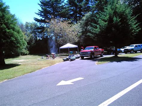 Moonshine Park Camping | Logsden, Oregon