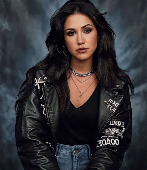 Kat Stickler - Age, Height, Net Worth, Boyfriend, Bio, Facts, Wiki