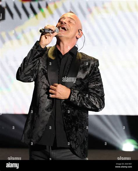 30 infinito hi-res stock photography and images - Alamy