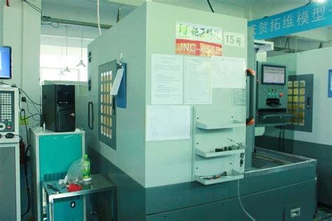 CNC手板制作特征和流程-深圳拓维模型公司