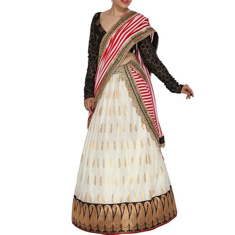 Take Deepika Padukone’s ‘Lahu Muh Lag Gaya’ lehenga to a mehandi ...