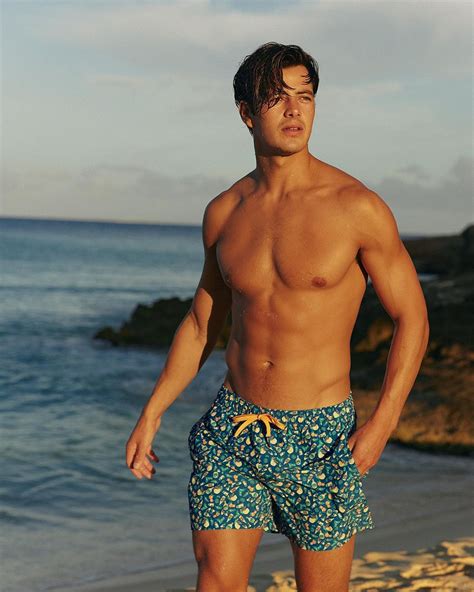 fashion beachwear men