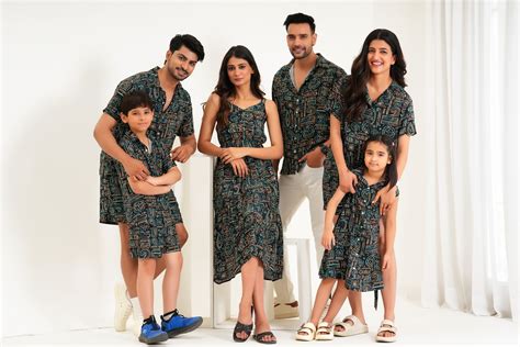Group Resortwear Combo – Matching Tropical Looks – TheStylore