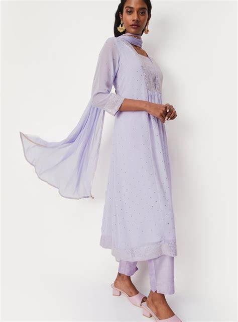 Buy Women Embellished Ethnic Kurta Set Online at just Rs. 1999.0 ...