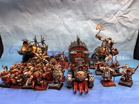 Chaos Dwarfs / Black Dwarfs has arrived on the field, who can stop them ...