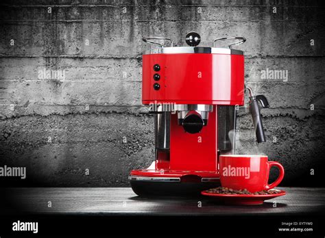 Red Coffee Machine 的图像结果
