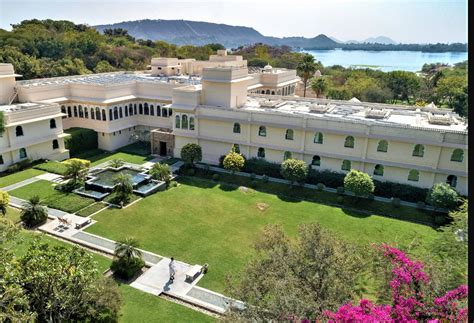 Hotel Fairmont Udaipur Palace, Wedding at Fairmont Udaipur Palace