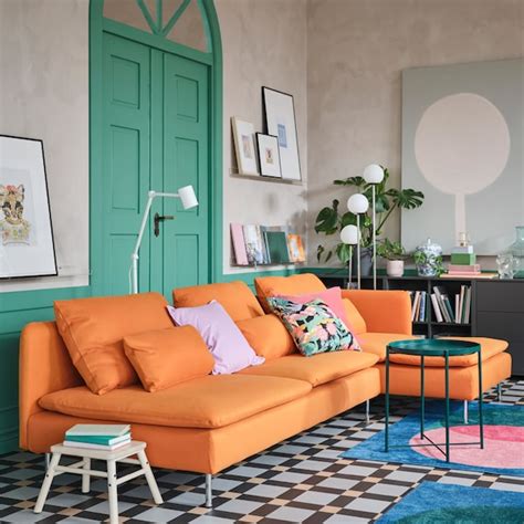 A fashionable living room with flexible furniture - IKEA